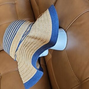 Panama Jack 100% Paper Blue and Tan Wide Brim Sun Hat